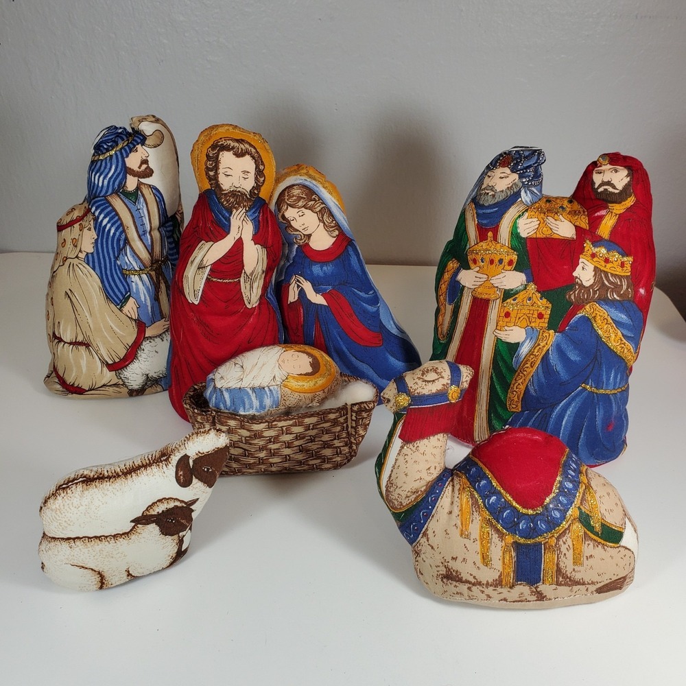 8 Piece Vintage Hand Sewn Plush Nativity Set Away In A Manger Christmas Holiday
